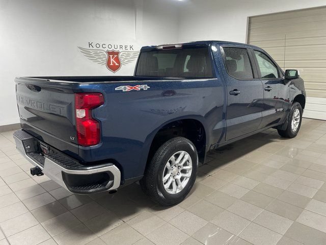 Used 2022 Chevrolet Silverado 1500 LT AWD/4WD image 6