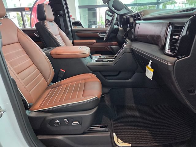 New 2026 GMC Sierra 2500 Denali Ultimate AWD/4WD image 17