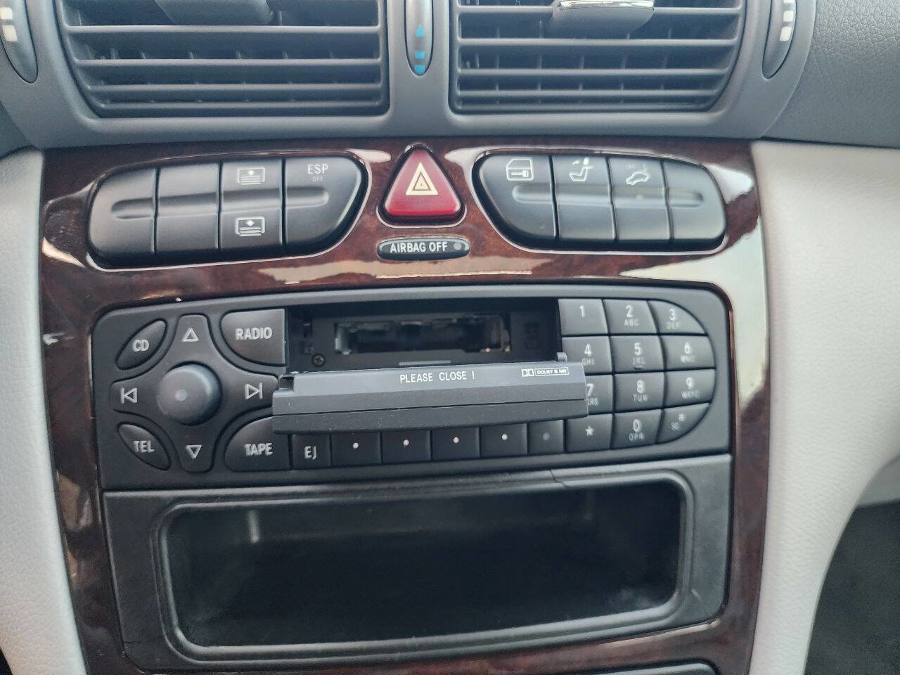 Used 2001 Mercedes-Benz C 320 Sedan image 33