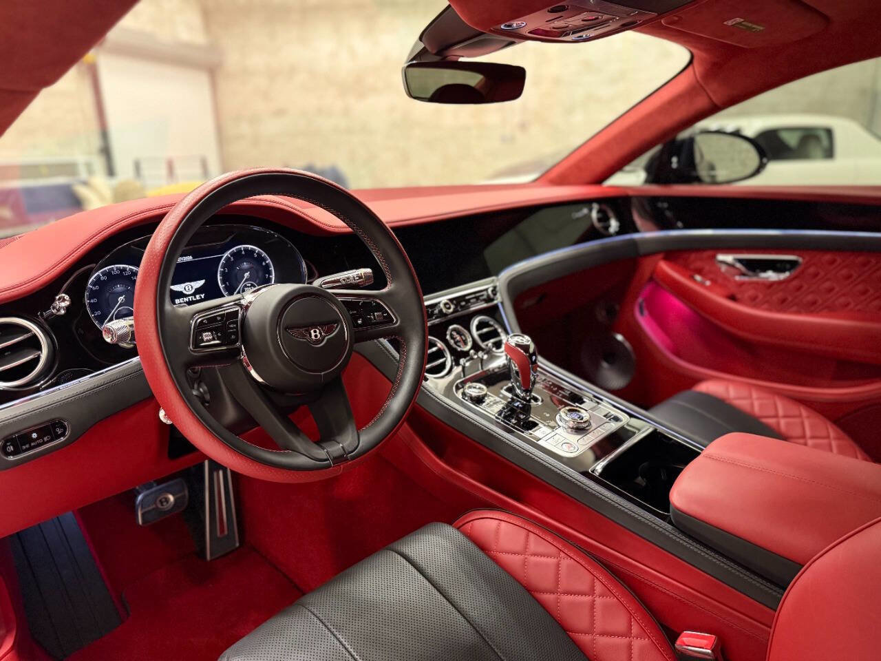 Used 2021 Bentley Continental GT image 15