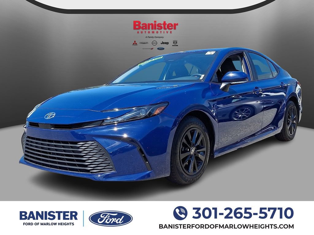 Used 2025 Toyota Camry LE FWD video 1