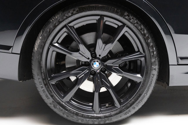 Used 2024 BMW X7 M60i w/ Executive Package image 39