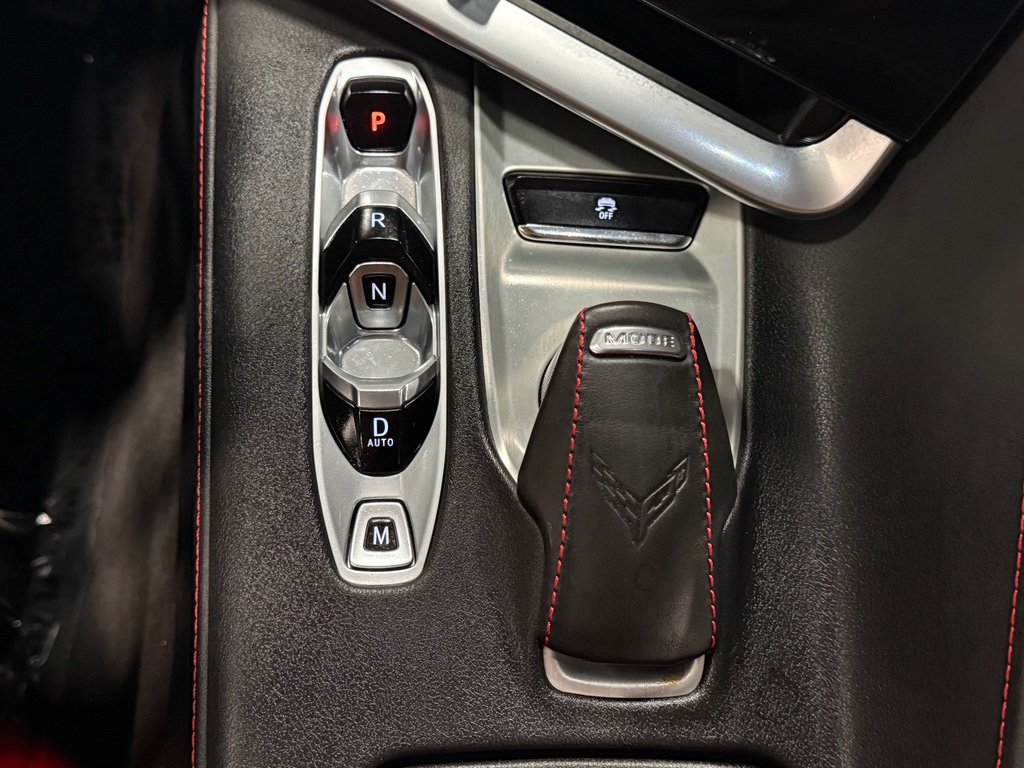 Used 2022 Chevrolet Corvette Stingray Coupe w/ Z51 Performance Package image 24