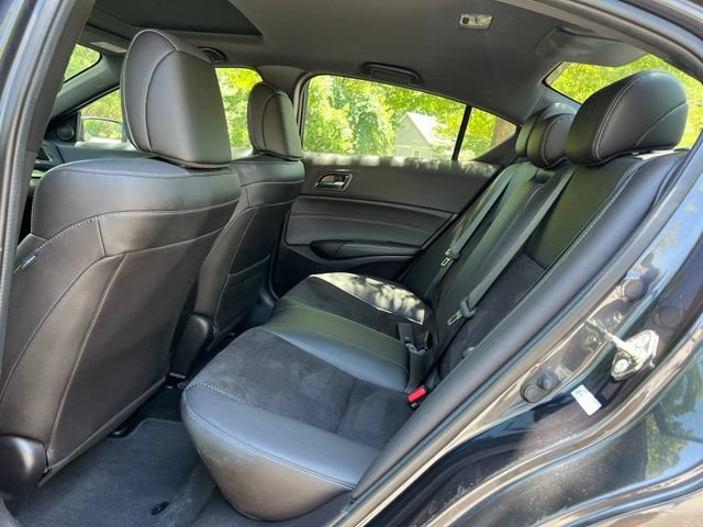 Used 2016 Acura ILX FWD image 16