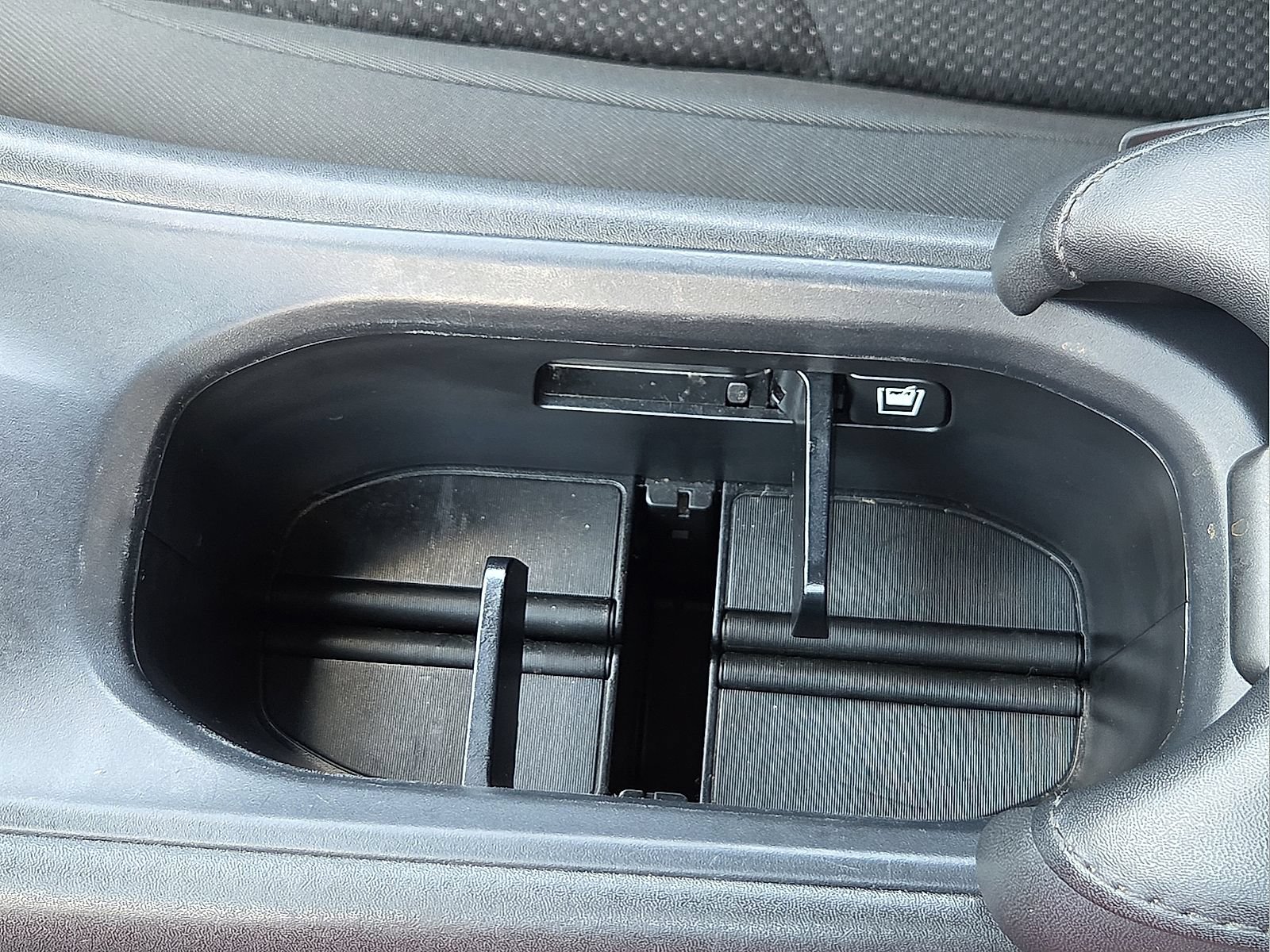 Used 2019 Honda HR-V Sport image 21