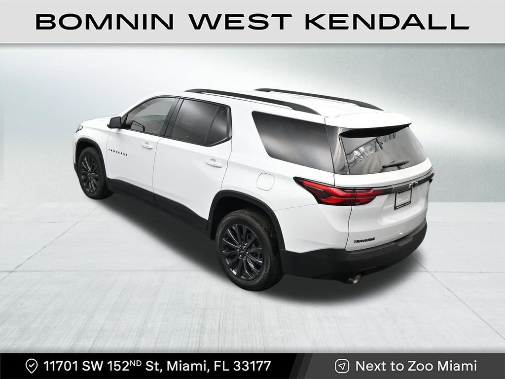 Used 2023 Chevrolet Traverse RS image 14