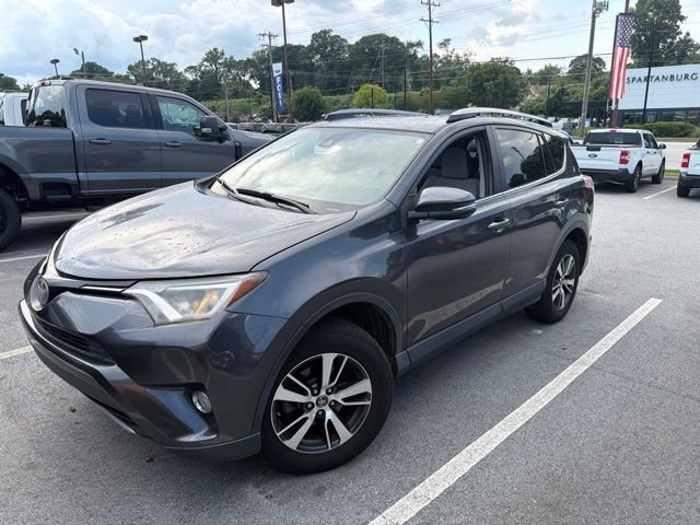 Used 2017 Toyota RAV4 XLE FWD image 7