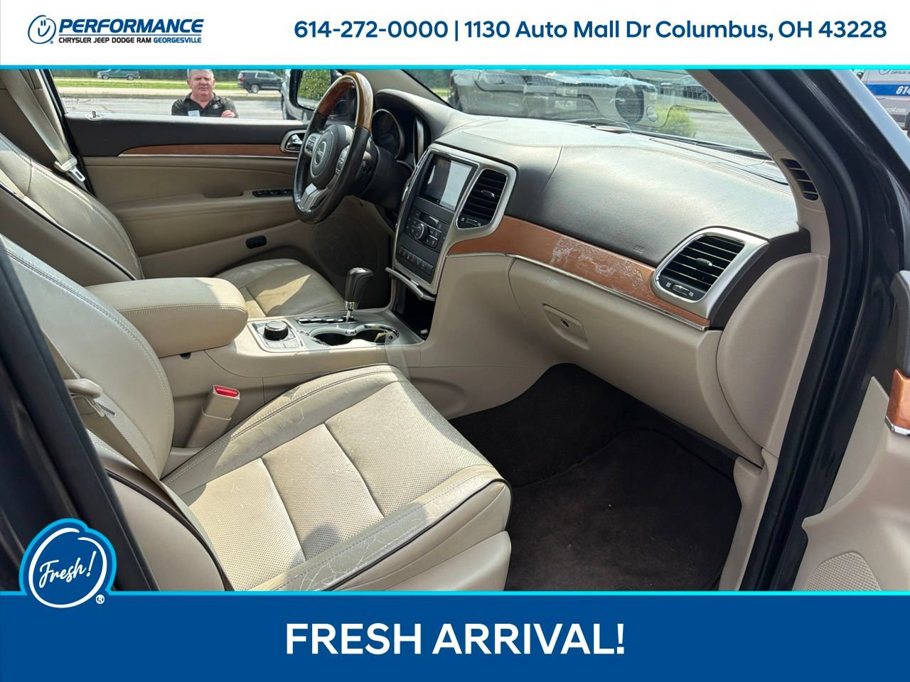 Used 2011 Jeep Grand Cherokee Overland AWD/4WD image 16