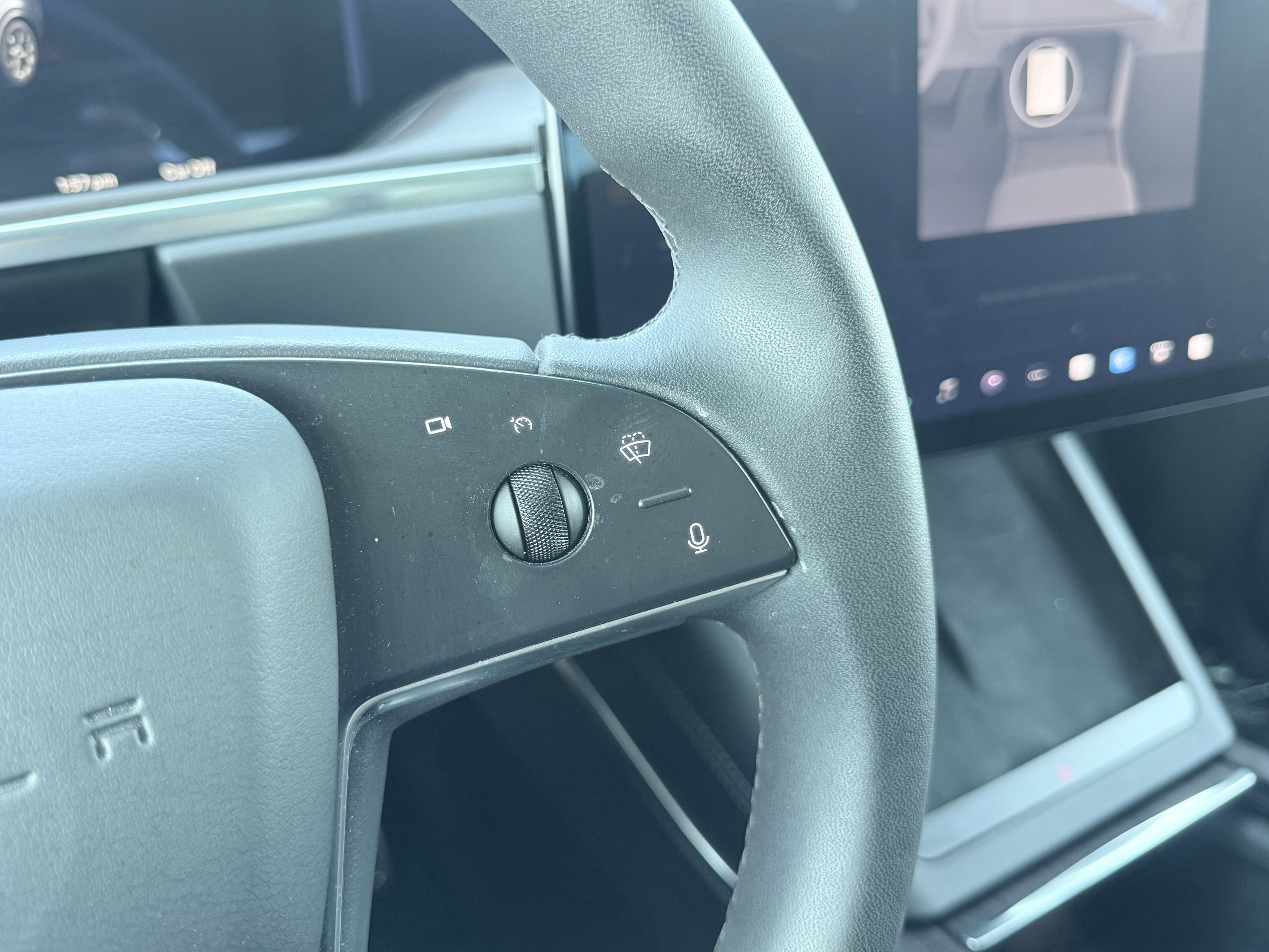 Used 2024 Tesla Model X Long Range image 84