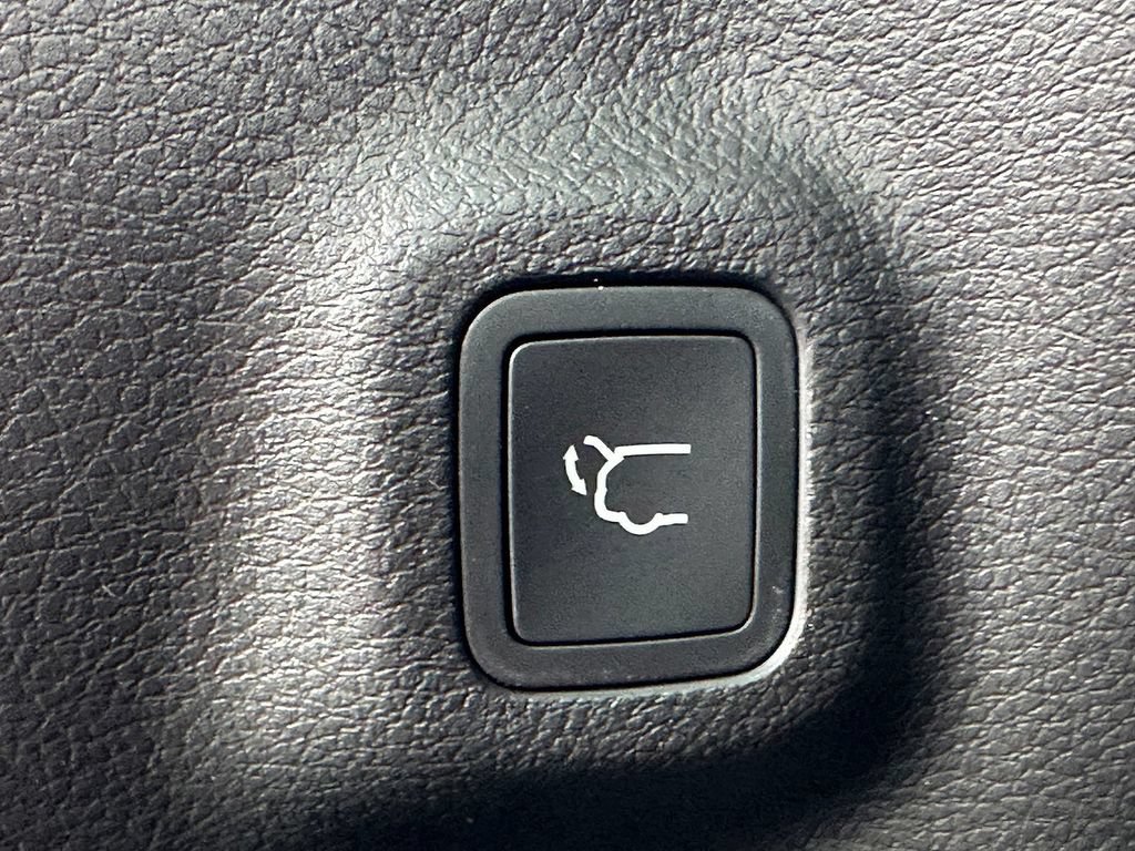 New 2026 Jeep Compass Latitude AWD/4WD image 8