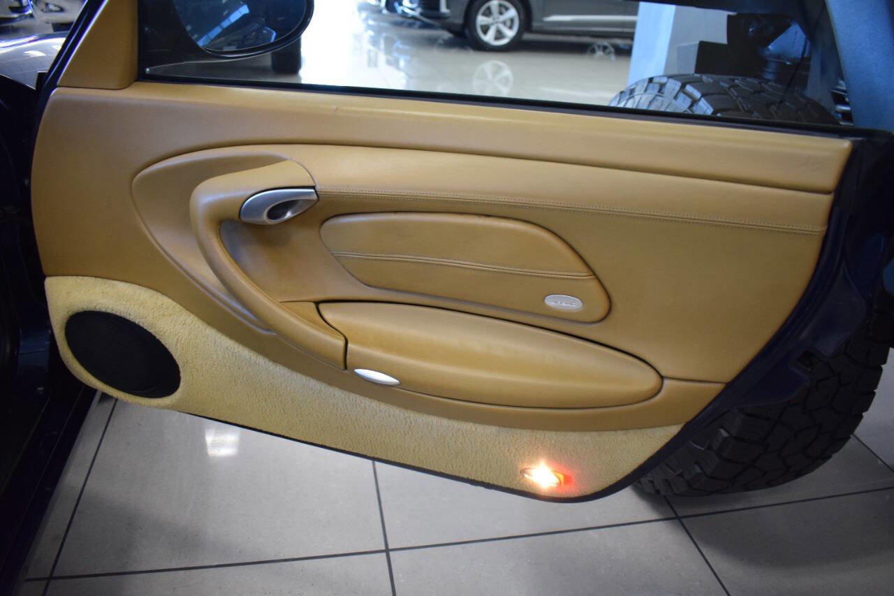 Used 2000 Porsche 911 Carrera image 16
