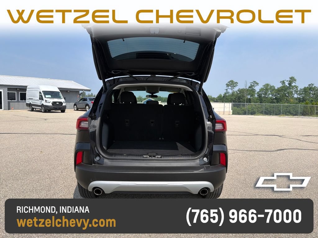 Used 2023 Ford Escape Active AWD/4WD image 7
