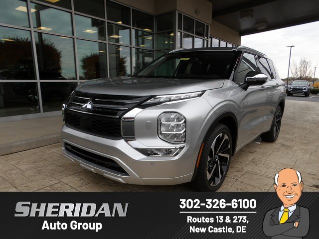 New 2025 Mitsubishi Outlander SEL