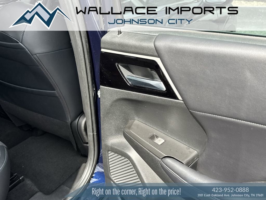 Used 2023 Mitsubishi Outlander SE image 44