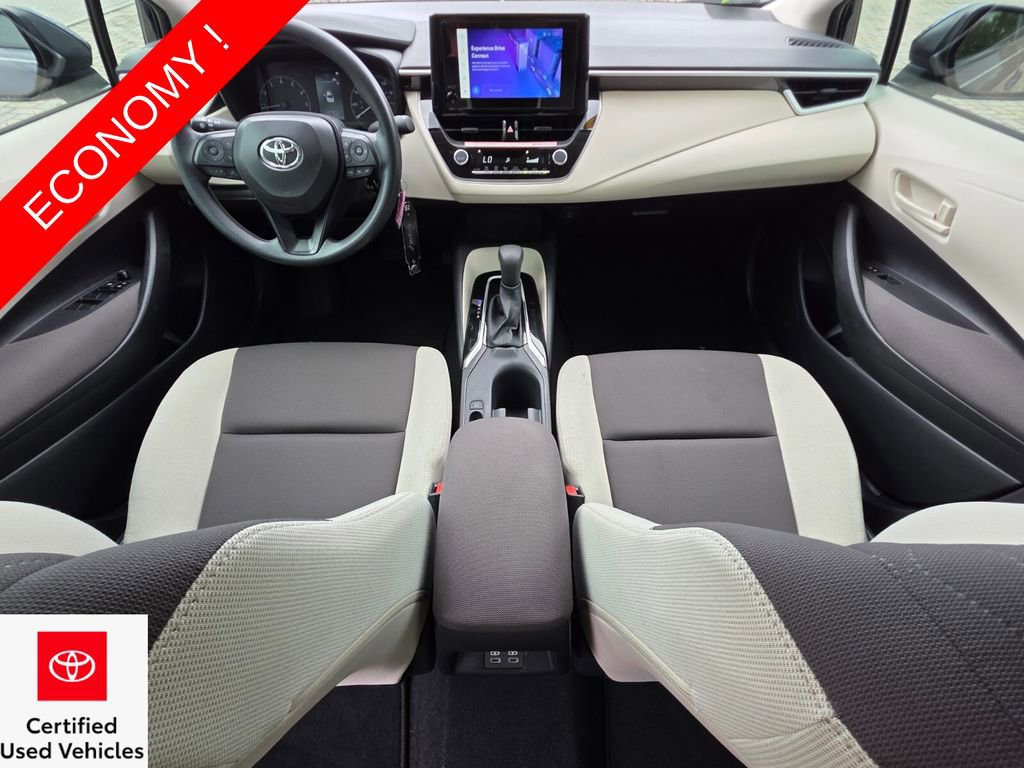 Certified 2025 Toyota Corolla LE FWD image 4