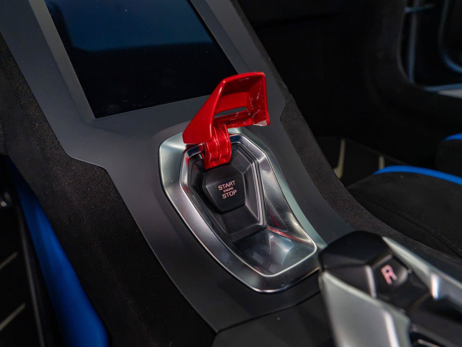 Used 2024 Lamborghini Huracan STO RWD image 23