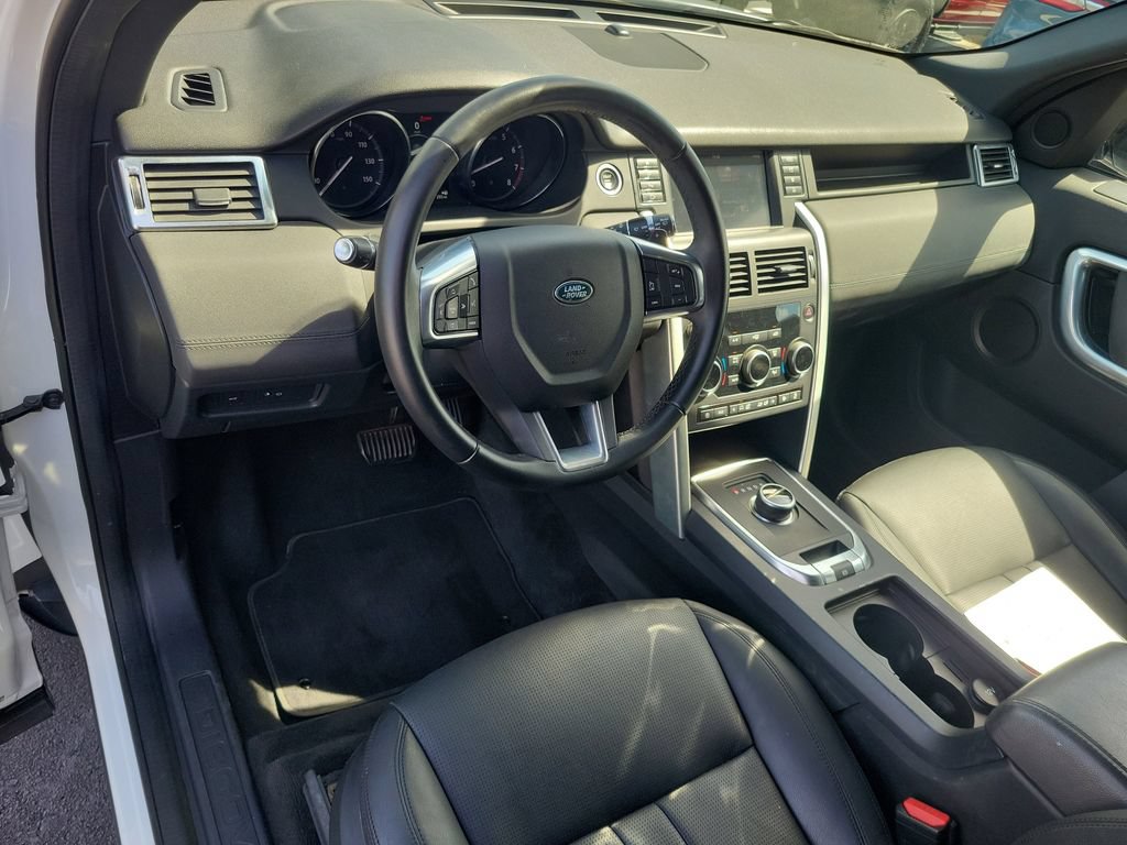 Used 2019 Land Rover Discovery Sport SE AWD/4WD image 15