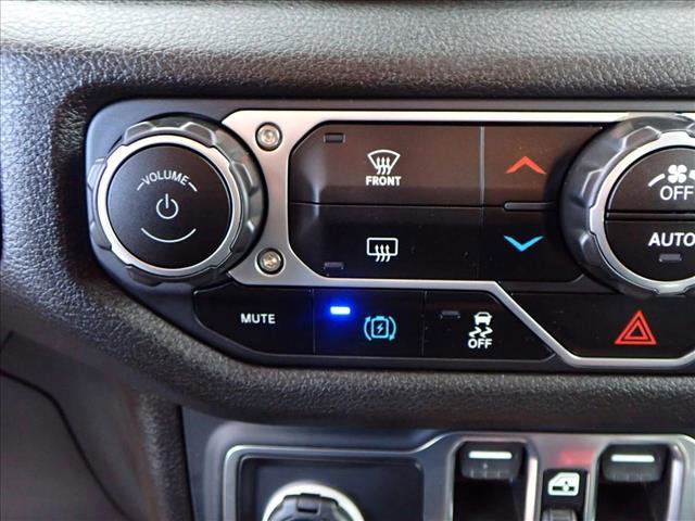 Used 2024 Jeep Wrangler Sport S w/ LED Headlamp & Fog Lamp Group image 18