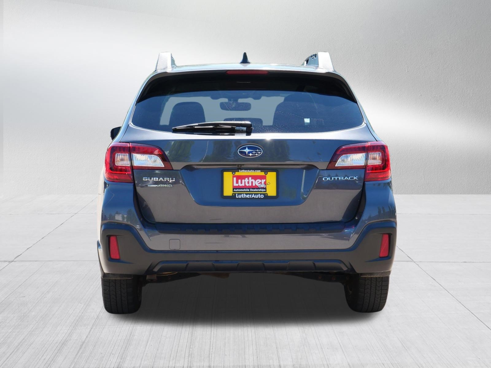 Used 2018 Subaru Outback 2.5i Premium AWD/4WD image 6