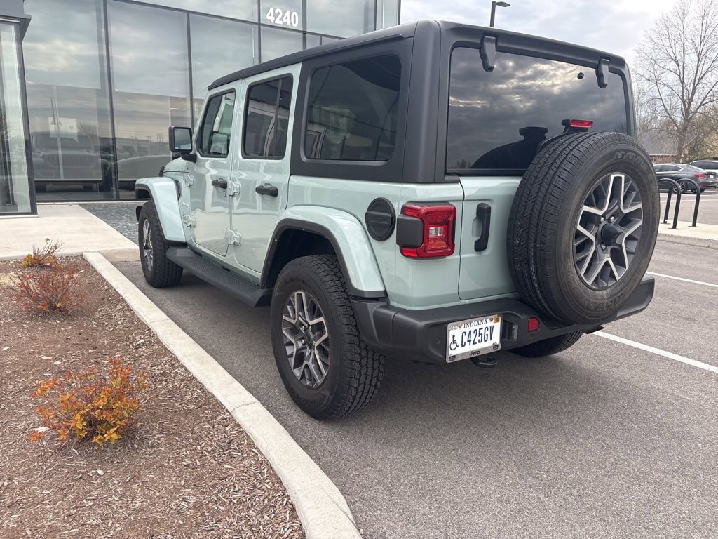 Used 2024 Jeep Wrangler Sahara w/ Technology Group image 14