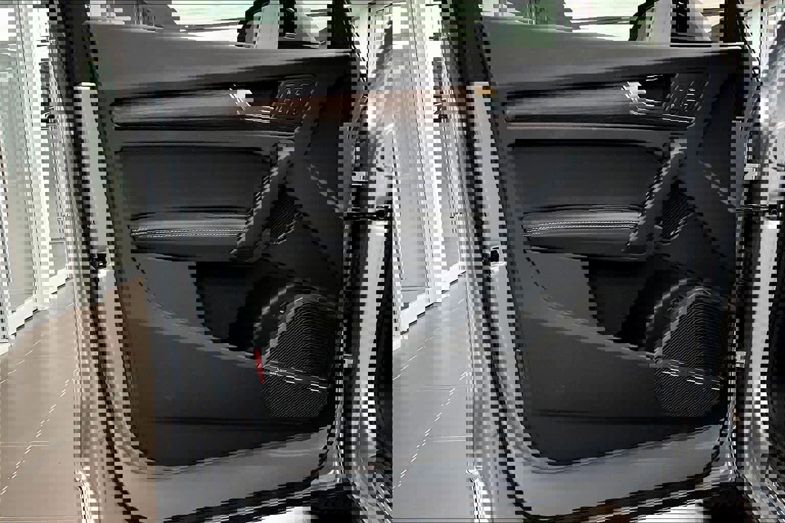 Certified 2025 Audi Q5 2.0T Premium Plus w/ Premium Plus Package image 21