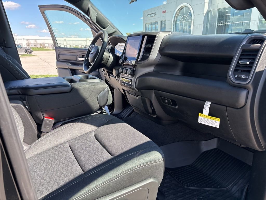 New 2026 RAM 1500 Classic Warlock image 14