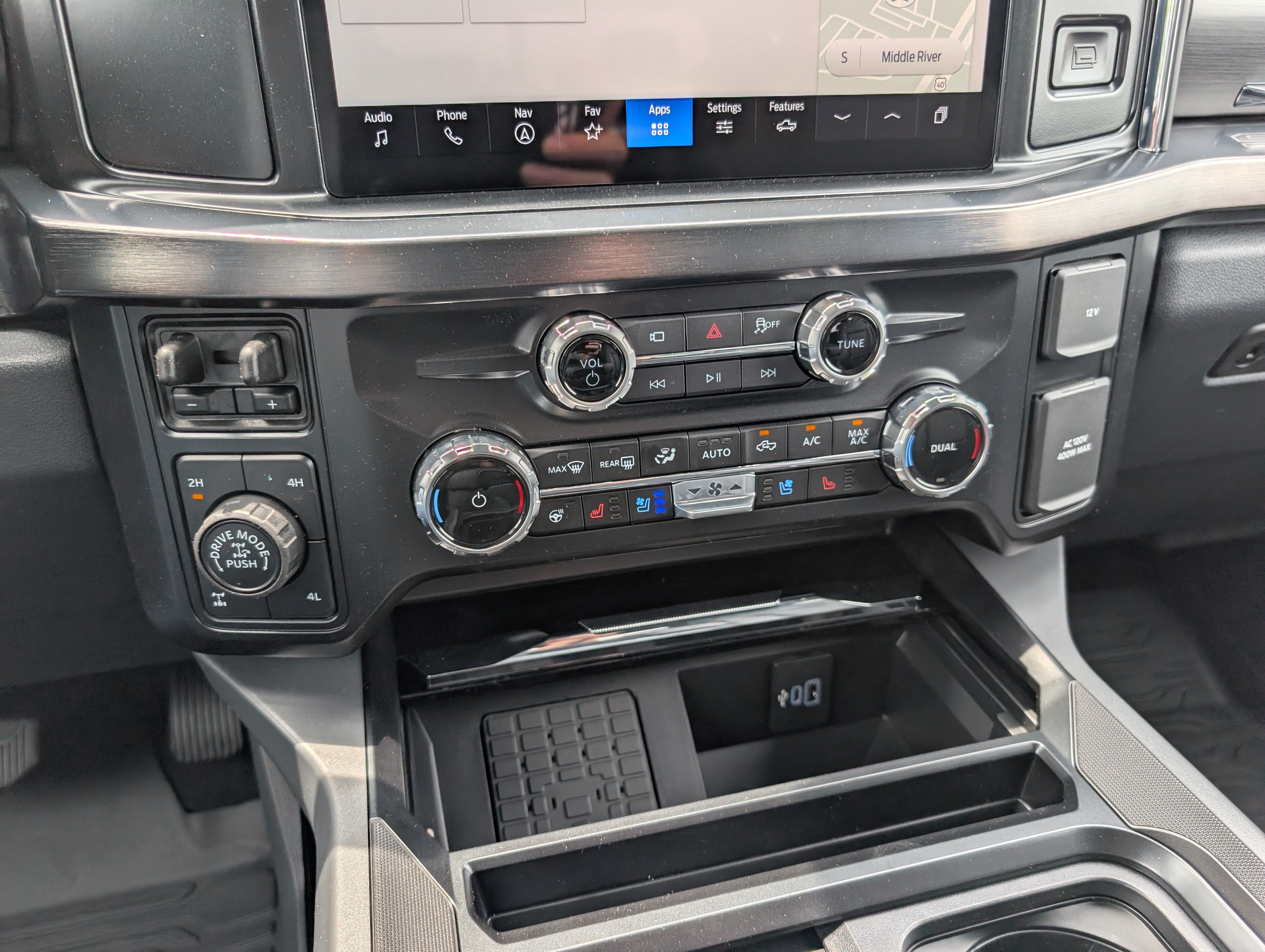New 2026 Ford F250 Lariat w/ Tremor Off-Road Package AWD/4WD image 21