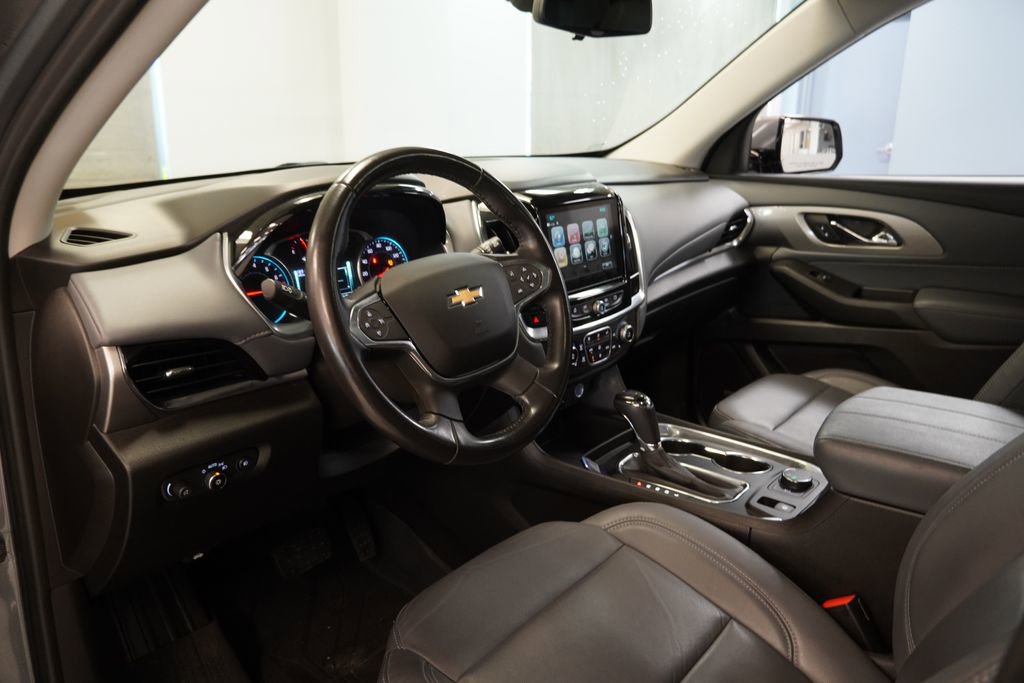 Used 2018 Chevrolet Traverse LT w/ LPO, Cargo Package AWD/4WD image 7