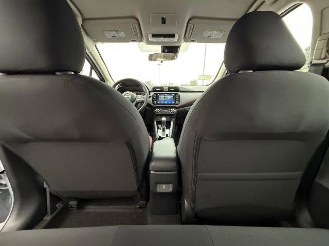 New 2025 Nissan Versa SR w/ Trunk Package FWD image 13