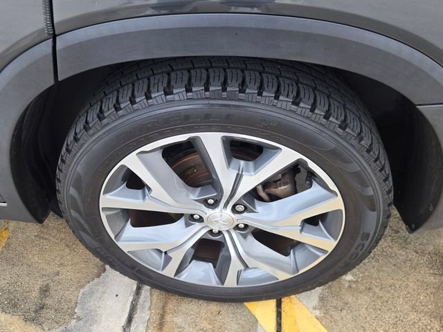 Used 2022 Hyundai Palisade SEL w/ Premium Package FWD image 7