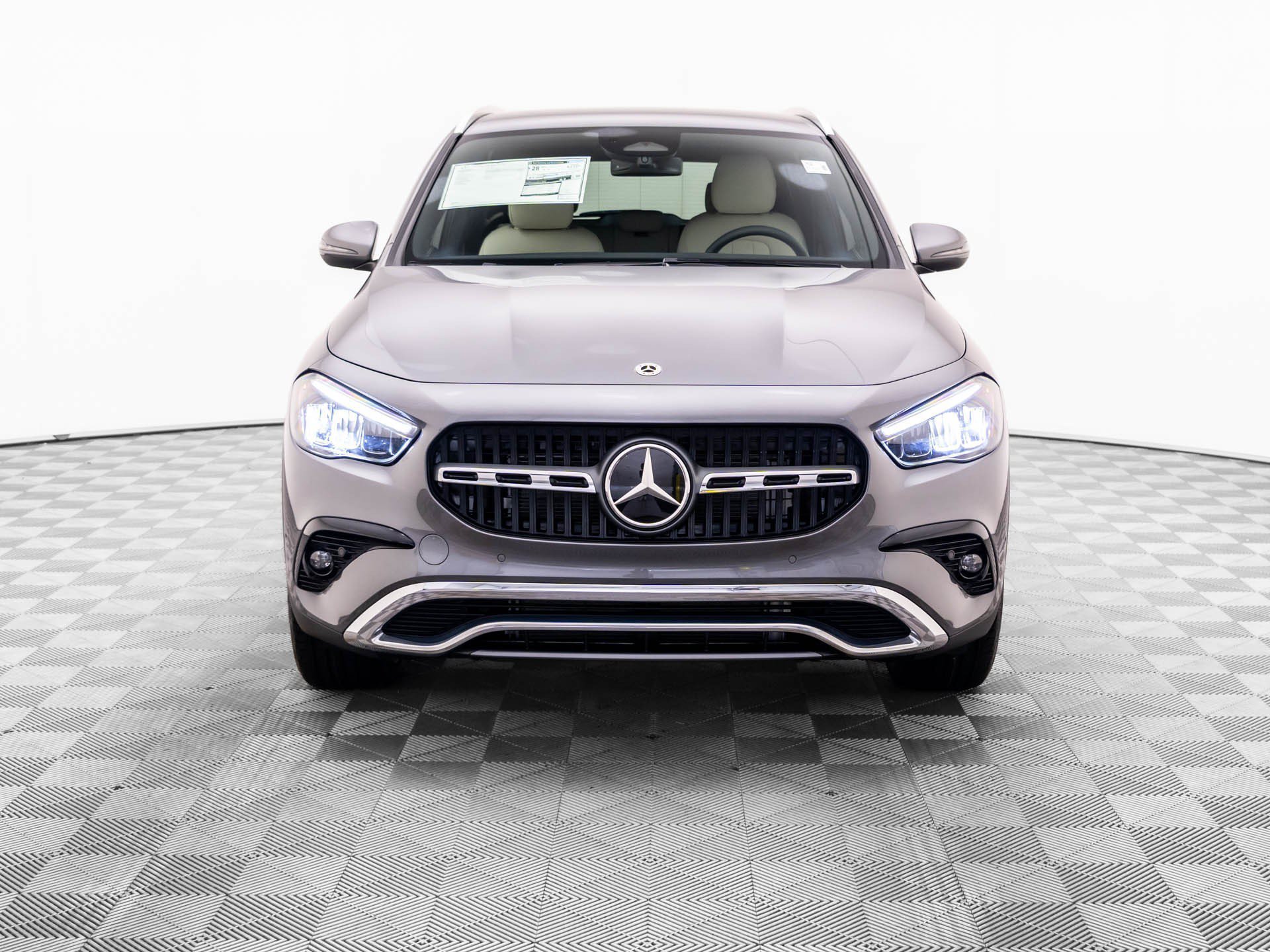 New 2026 Mercedes-Benz GLA 250 4MATIC image 9