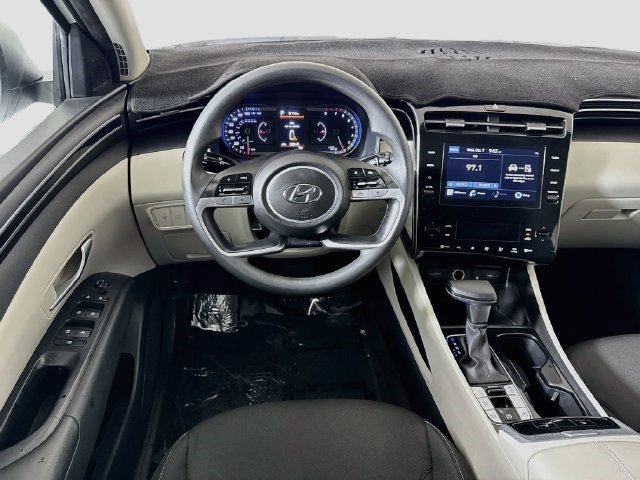 Used 2024 Hyundai Tucson SEL FWD image 16