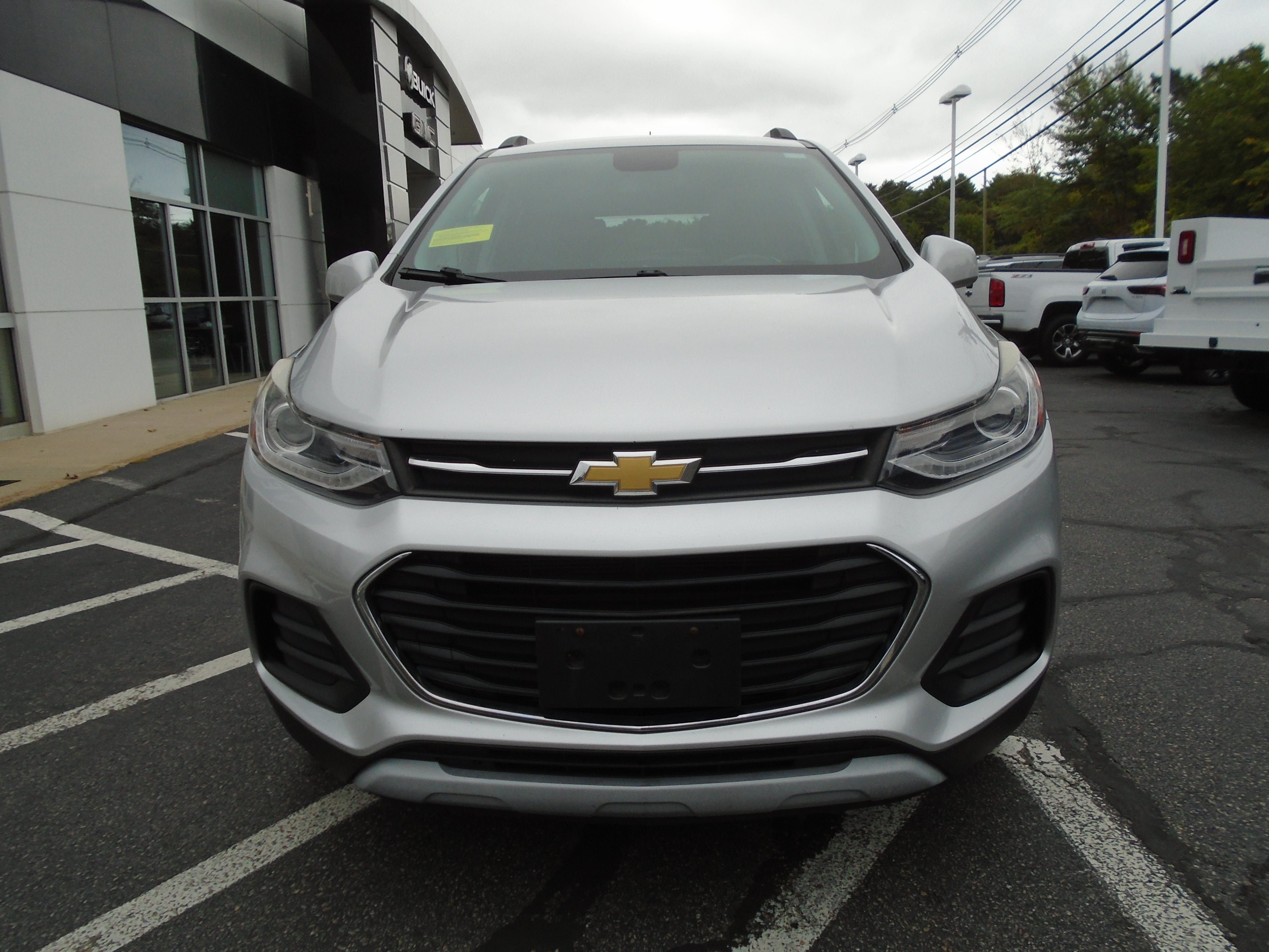 Certified 2018 Chevrolet Trax LT w/ LT Convenience Package AWD/4WD image 3