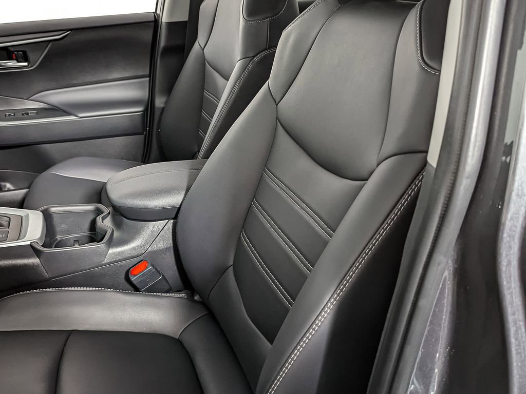 Used 2024 Toyota RAV4 XLE Premium image 19