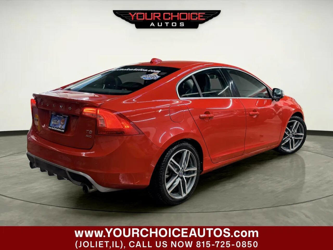 Used 2012 Volvo S60 T6 R-Design image 8