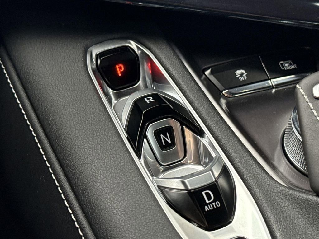 Used 2024 Chevrolet Corvette Stingray Preferred Cpe w/ Stealth Interior Trim Package image 15