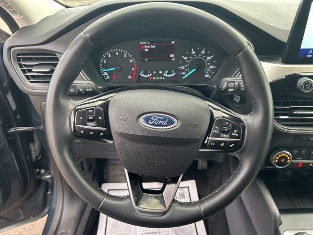 Used 2022 Ford Escape SE w/ Cold Weather Package image 15