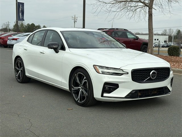 Used 2024 Volvo S60 B5 Plus image 15