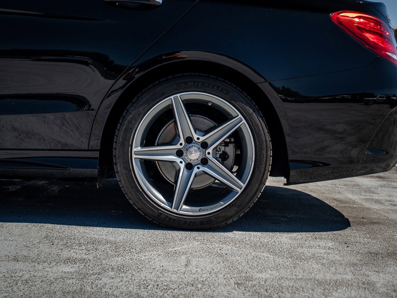 Used 2015 Mercedes-Benz C 300 4MATIC Sedan image 13