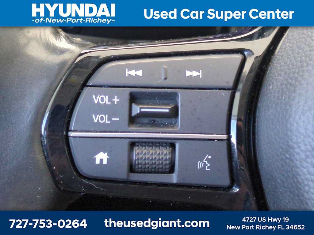 Used 2023 Honda HR-V EX-L image 27