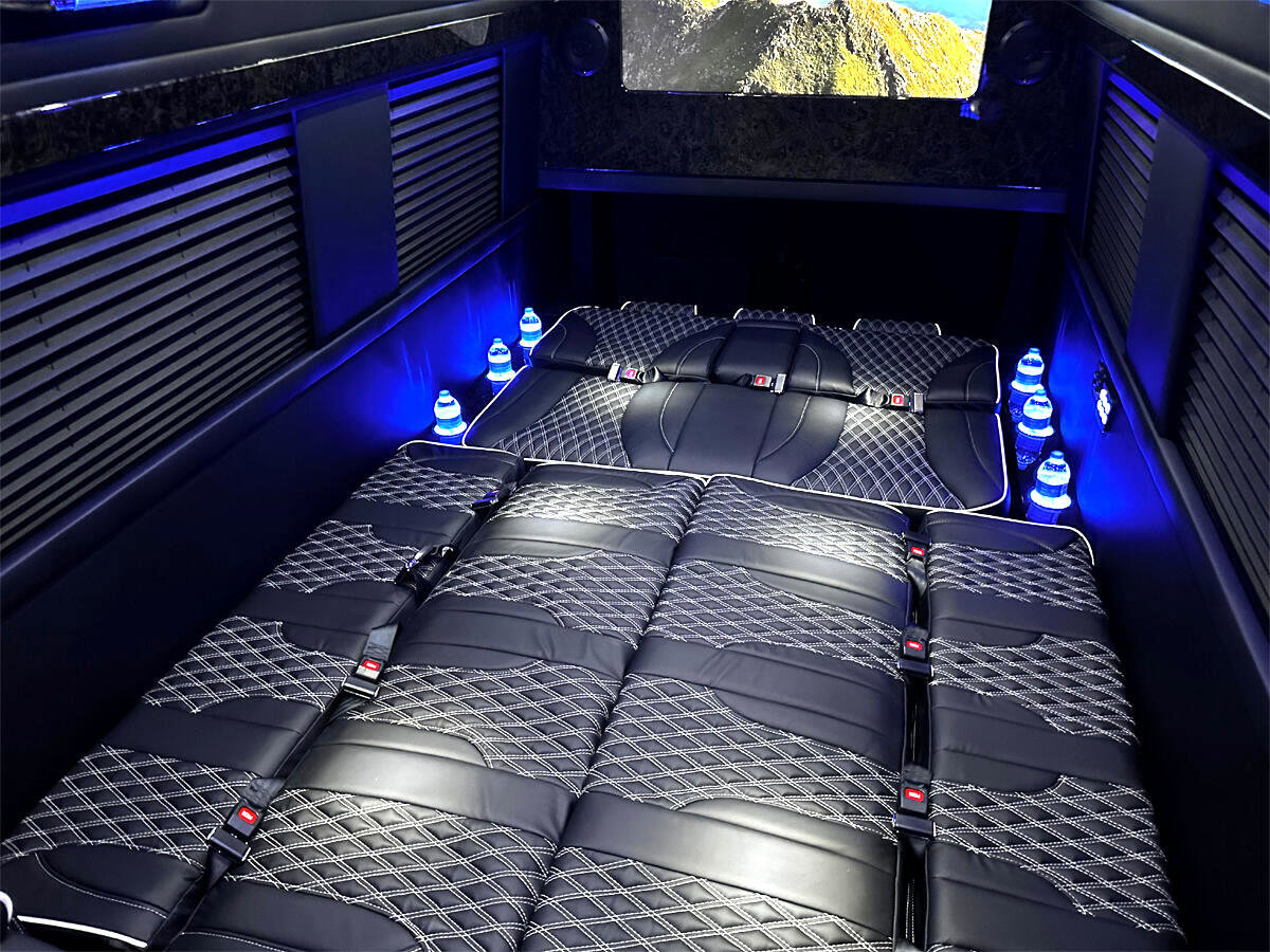 Used 2024 Mercedes-Benz Sprinter 3500 image 34