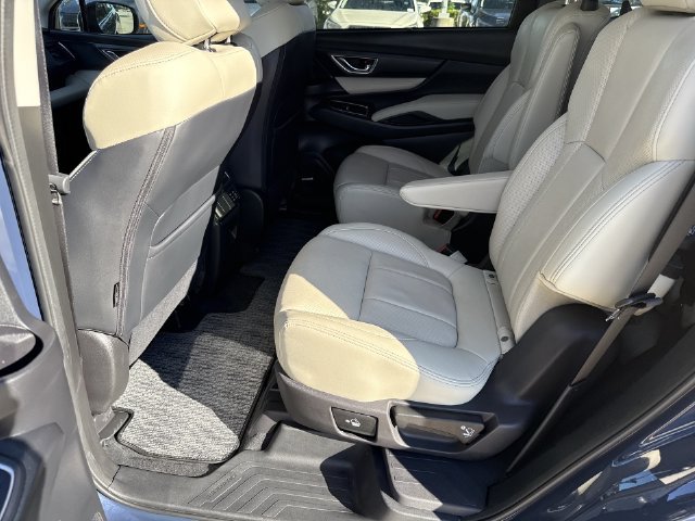 Used 2023 Subaru Ascent Limited w/ Technology Package AWD/4WD image 16