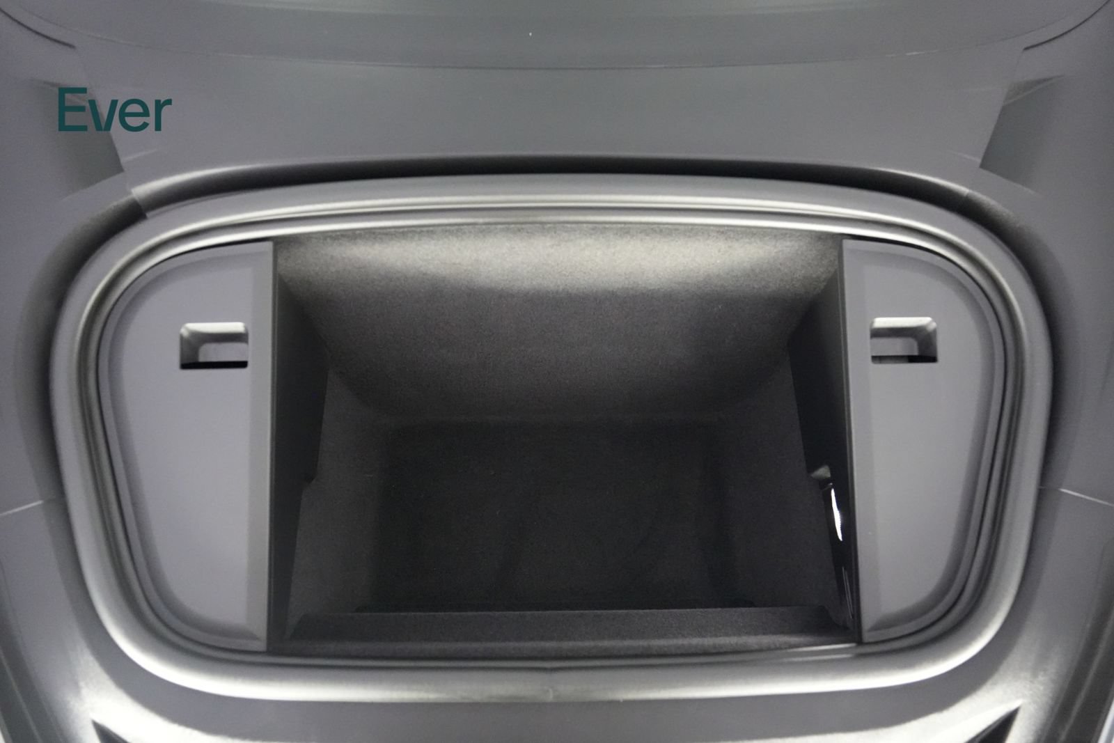 Used 2022 Porsche Taycan RWD image 28