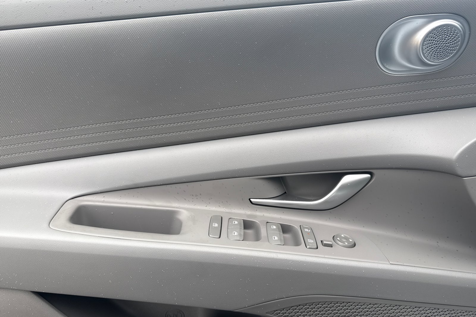 New 2026 Hyundai Elantra SE FWD image 10