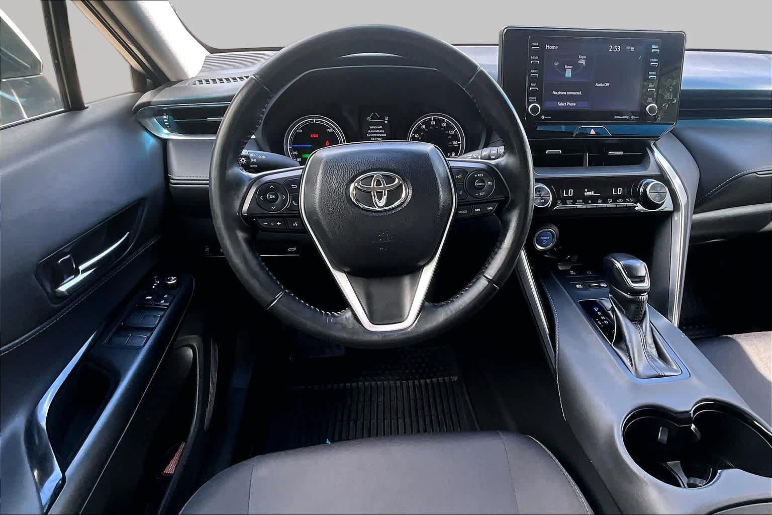 Used 2021 Toyota Venza LE w/ Carpet Mat Package (TMS) AWD/4WD image 6
