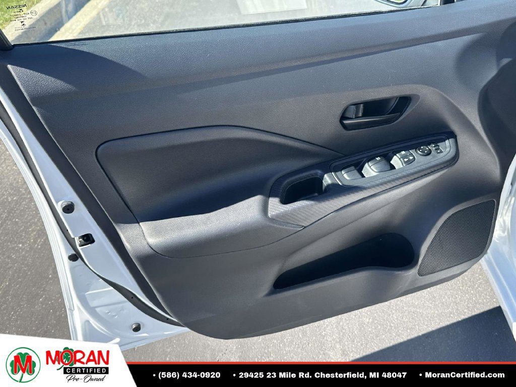 Used 2025 Nissan Versa S w/ Trunk Package FWD image 14