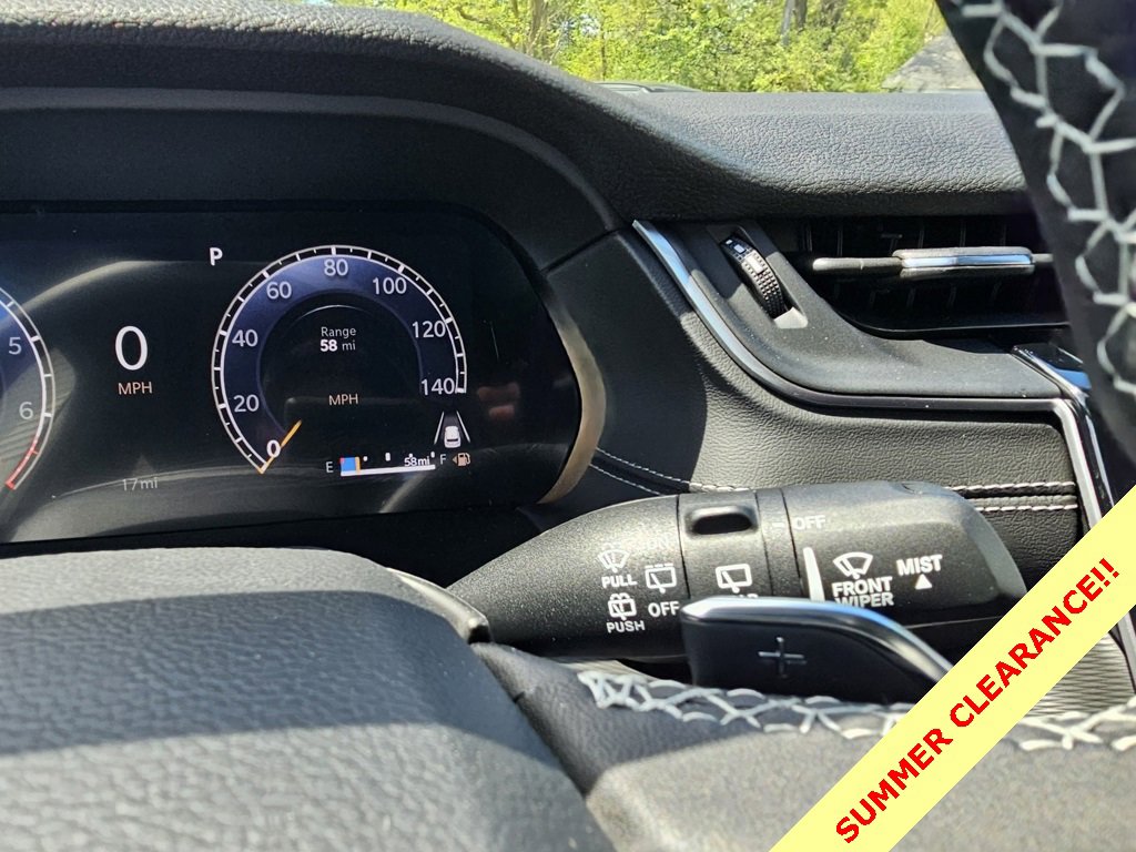 New 2025 Jeep Grand Cherokee L Altitude image 20