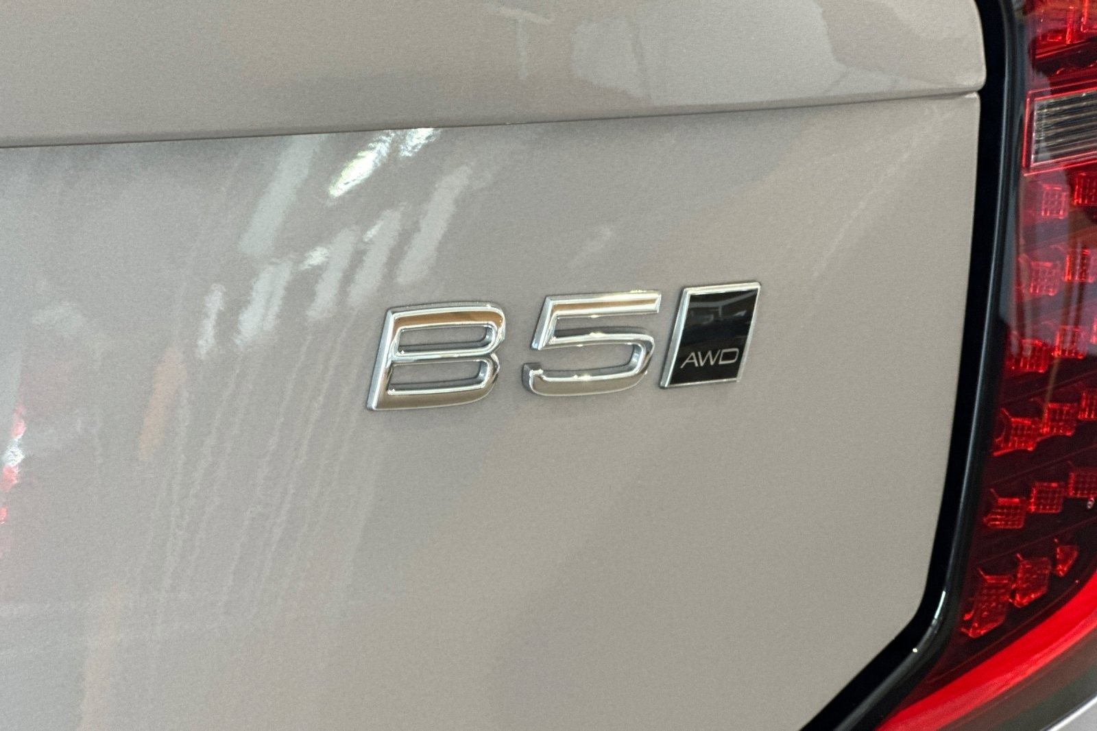 New 2026 Volvo XC90 B5 Plus image 12