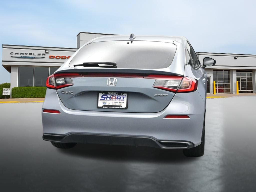 Used 2022 Honda Civic Sport image 4