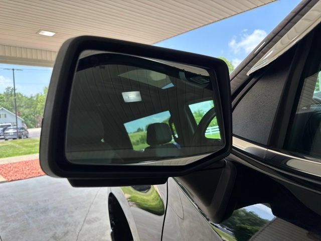 Used 2021 Chevrolet Silverado 1500 LTZ w/ LTZ Premium Package AWD/4WD image 39